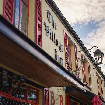 The Village Inn Bohola エクステリア 写真